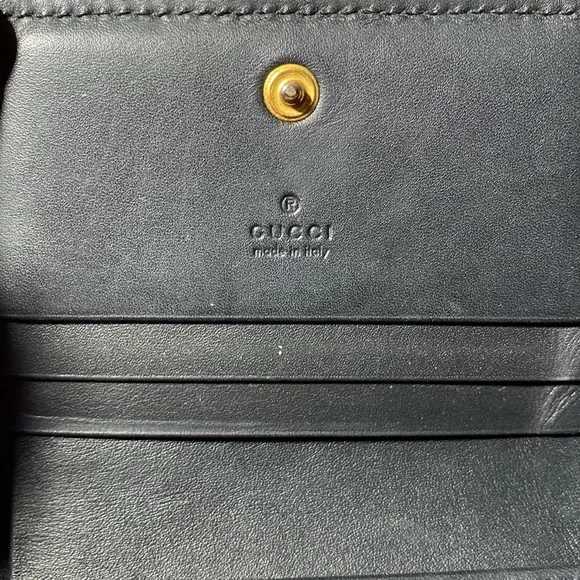 Authentic Gucci GG 🐝Supreme Bee Wallet - Picture 7 of 17